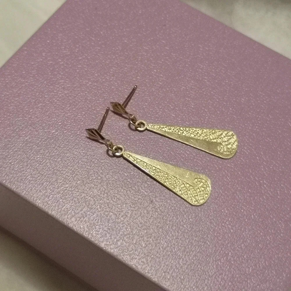 14k  dangle earrings
